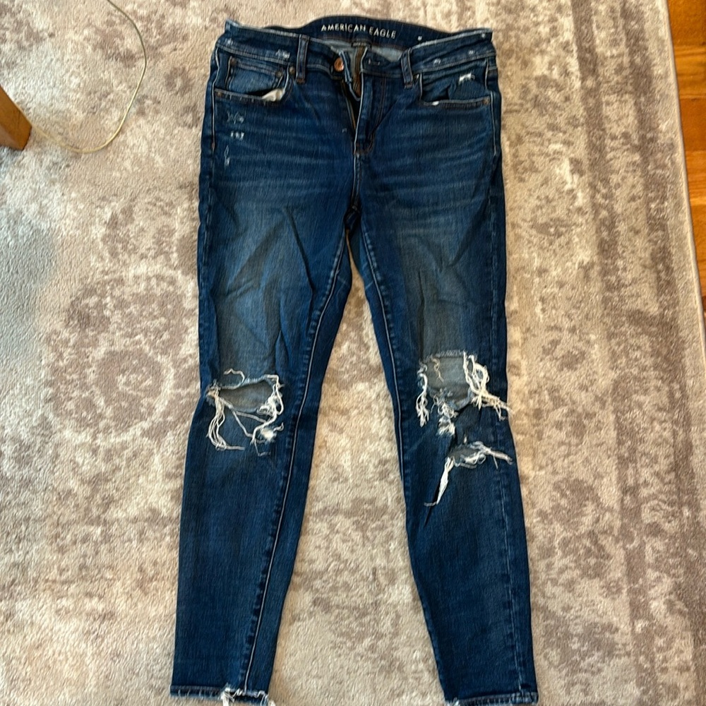 American Eagle super stretch ripped jeggings